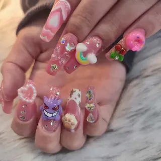 ネイル RUNWAY 　　の眉毛・アイブロウイメージ