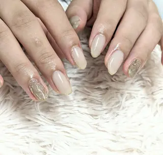 ネイル 會田 瑠衣のネイルデザイン