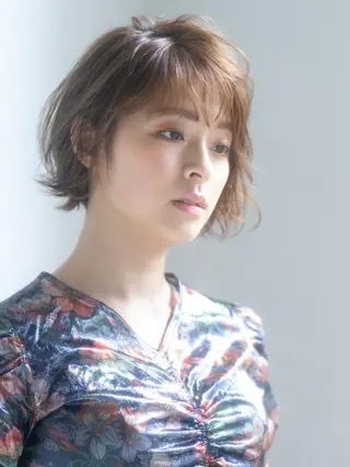 ショート カラー 🎀ハイトーン/レイ ヤー/Reina🎀のヘアスタイル