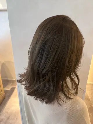 セミロング AVANCE.西宮北口所属・AVANCE. 古川楓のヘアスタイル