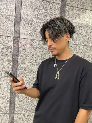 パーマ メンズ 髪質改善/艶カラー Hiroakiのヘアスタイル