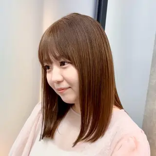 ミディアム カラー ネヅ カオルのヘアスタイル