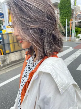 ミディアム カラー レイヤー/ベージュ カラー/ハシモトのヘアスタイル