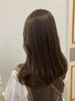 セミロング カラー 韓国ヘア ‎🤍KANA🎀のヘアスタイル