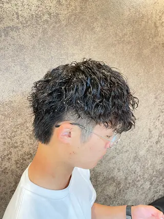 ショート パーマ メンズ メンズパーマ特化 カバヤマ　リョウのヘアスタイル