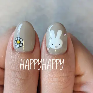 ネイル HAPPY HAPPYのネイルデザイン