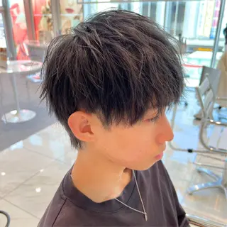 ショート メンズ 若白髪ボカシ/パーマ 藤川時也のヘアスタイル