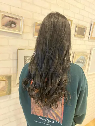 ロング 尾崎 優也のヘアスタイル