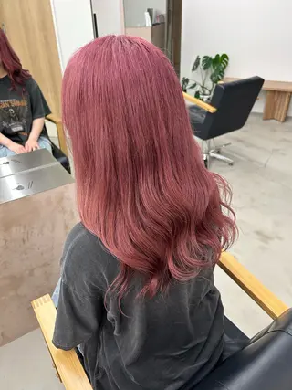 ロング カラー noa  🦋 ブリーチ/暖色のヘアスタイル