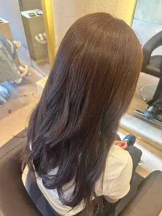 カラー Eliss 堀江所属・山田 芹菜のヘアスタイル
