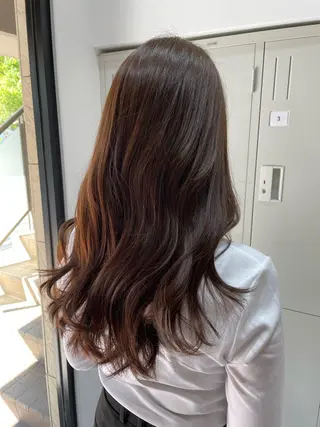 ロング カラー 小島 仁美のヘアスタイル