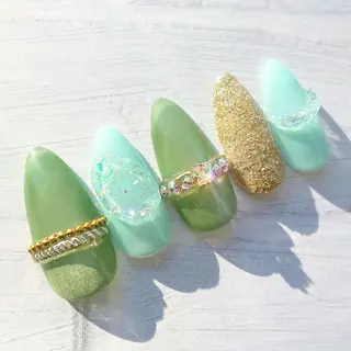 ネイル 宮森 貴子のネイルデザイン