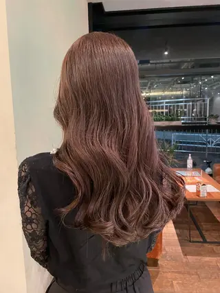 ロング RIN／韓国ヘア レイヤーカットのヘアスタイル