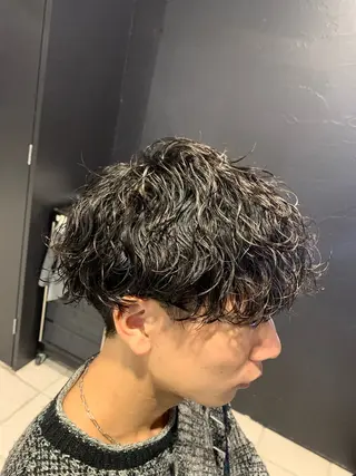 ミディアム メンズ メンズパーマ/難波/ 心斎橋　室園亮佑のヘアスタイル