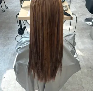 ロング カラー KUWAO MOEのヘアスタイル