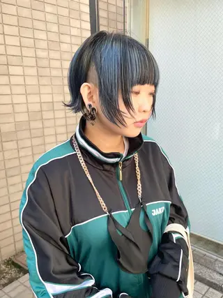 ショート カラー 永田〈店長#レイヤー #ウルフ#ハイトーンのヘアスタイル