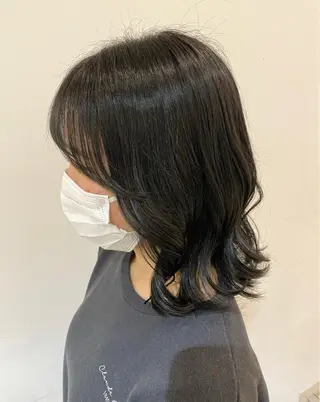 ミディアム 🫧顔周りカット 🫧樫村優香のヘアスタイル