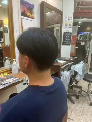 メンズ 関 健二郎のヘアスタイル