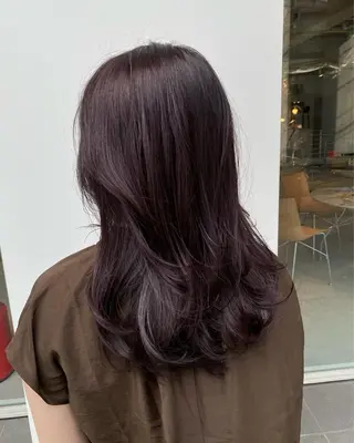 セミロング カラー BOTTOMS所属・🌸透明感艶 カラー🌸Yuukiのヘアスタイル