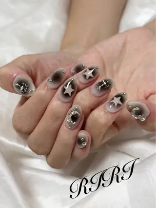ネイル riri オーナーのネイルデザイン