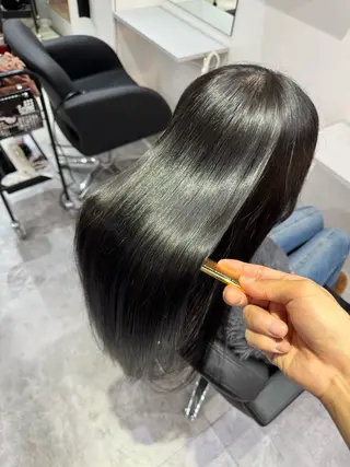ロング 🫧髪質改善• 艶カラー持田樹🫧のヘアスタイル