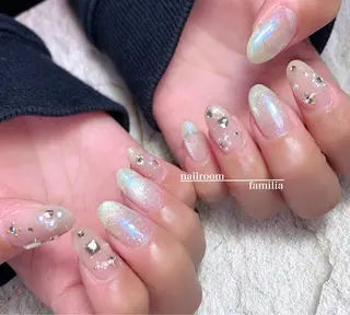 ネイル -nailroom- familiaのネイルデザイン