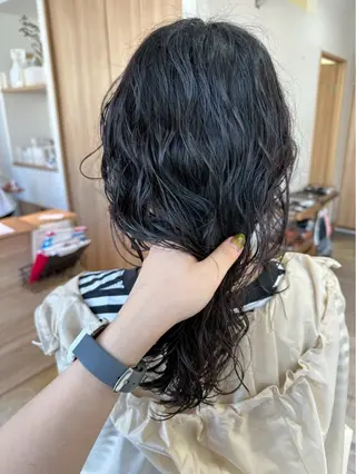 セミロング パーマ 橋本叶夢/ 透け感お洒落hairのヘアスタイル