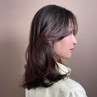 ミディアム 韓国レイヤー　 suzuのヘアスタイル