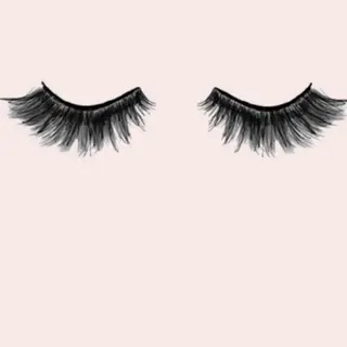 マツエク・マツパ U_la所属・U_la [ウーラ] 片岡の眉毛・アイブロウイメージ