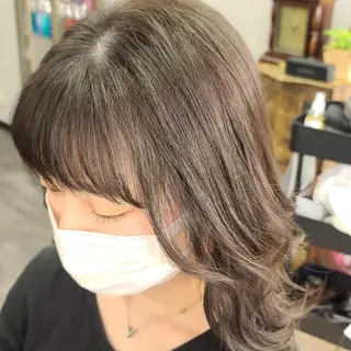 セミロング カラー 井澗 修二のヘアスタイル