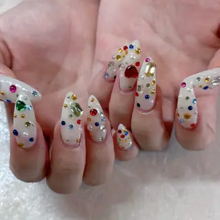 ネイル mimi 高石桃朱のネイルデザイン