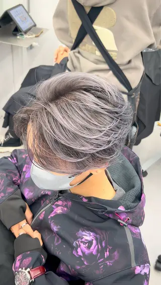 ミディアム メンズバレイヤージュ 🔥メンズカット🔥のヘアスタイル