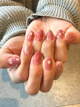 ネイル Nest 岩崎のネイルデザイン