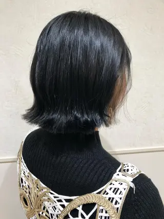 ショート カラー 樋渡 侑希のヘアスタイル