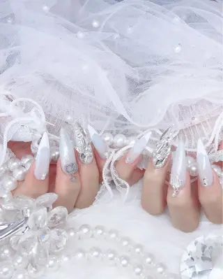 ネイル Yudia tamakiのネイルデザイン