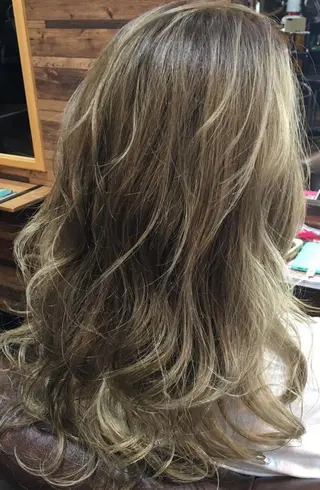 カラー FUNIC style-Gのヘアスタイル