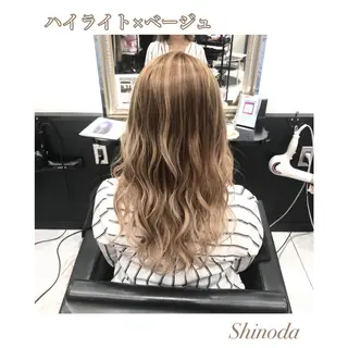 カラー 🦖店長🦖pino #しのだスペシャルのヘアスタイル