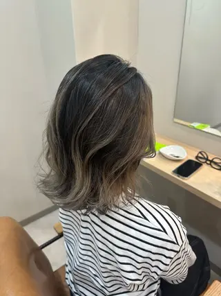 ミディアム 櫻井 サクラのヘアスタイル