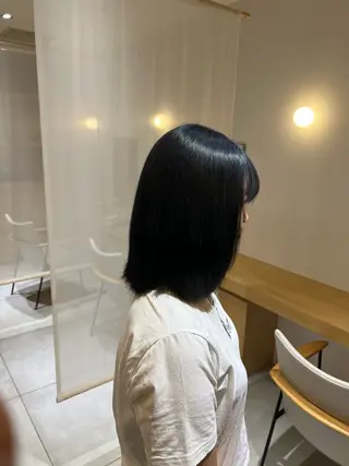 ミディアム カラー ate.所属・ate. kaoriのヘアスタイル