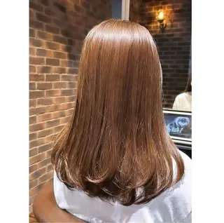 ミディアム カラー ヘアアレンジ 梅木 李奈のヘアスタイル