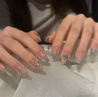 ネイル yurinailsalon所属・萌 モエのネイルデザイン