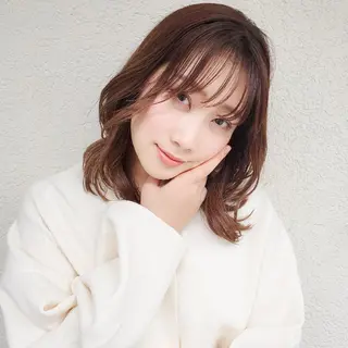 セミロング カラー フリーランス所属・韓国ヘア レイヤー くびれヘアMATSUのヘアスタイル