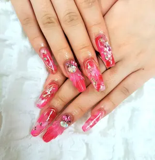 ネイル 河野ちえ (雑誌掲載サロン)のネイルデザイン