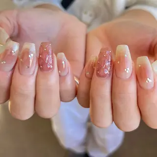 ネイル Ray. ちゅるん系ニュアンスのネイルデザイン