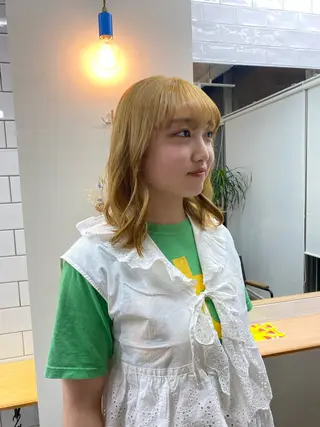 ミディアム カラー yumeka🩶ボブ 暖色/透け感カラーのヘアスタイル