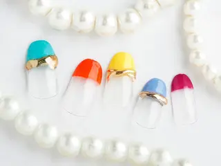 ネイル Tiary Nail Fのネイルデザイン