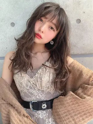 ロング カラー ⛄️冬の透明感 カラー⛄️大西のヘアスタイル