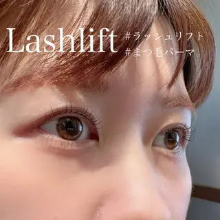 マツエク・マツパ Hau’oli所属・Hau’oli Hirayamaの眉毛・アイブロウイメージ