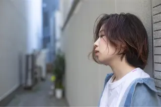 ミディアム カラー 樋渡 侑希のヘアスタイル