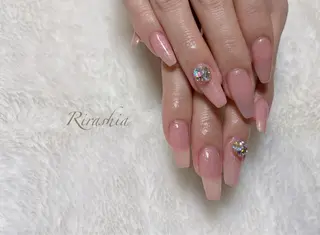 ネイル うる艶♡透明感ネイル Rirashiaのネイルデザイン